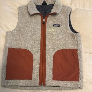 Youth medium size 10 Patagonia vest